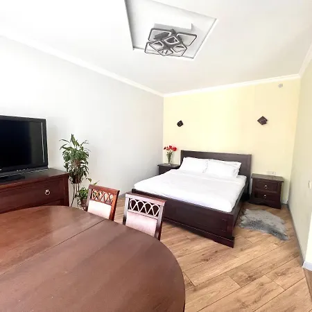 Osapart Romantic Apartment In The Complex Great Britain Lviv Exterior photo